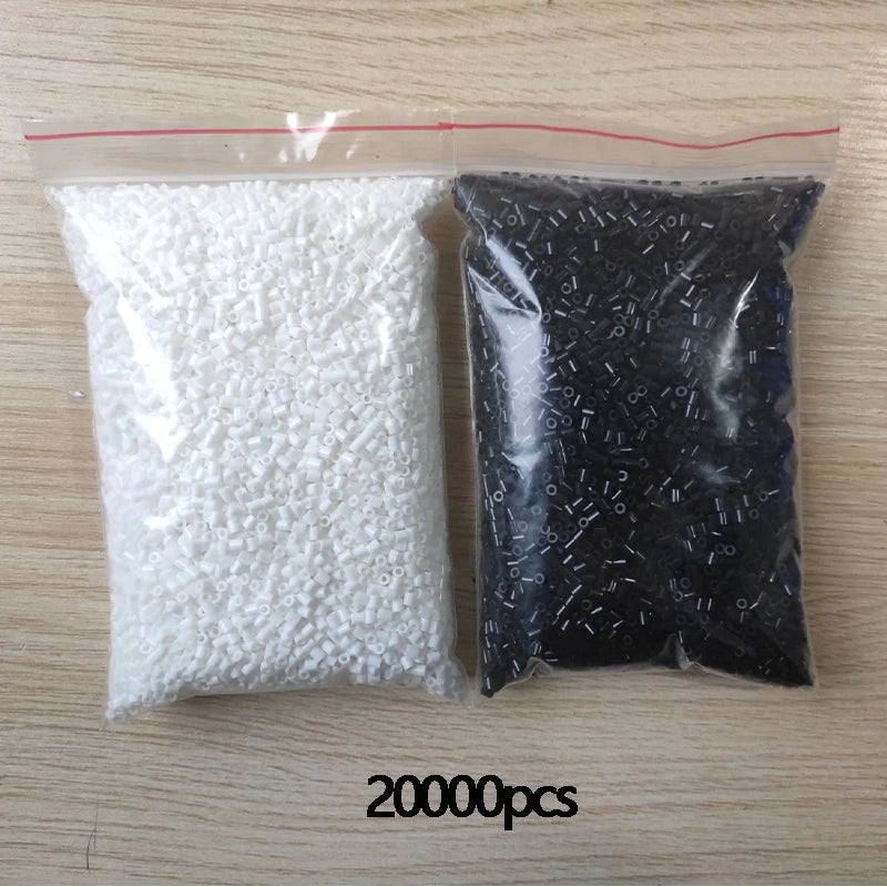 “Creative Perler Beads Kit – 2.6mm Hama Beads 24/72 Colors for DIY Crafts & 3D Art”