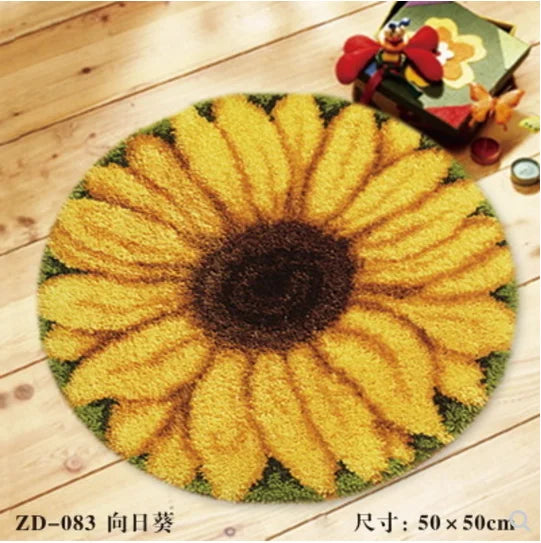 Cushion & Carpet Latch Hook Kit – DIY Embroidery & Needlework Set