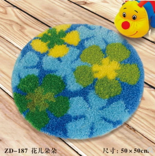 Cushion & Carpet Latch Hook Kit – DIY Embroidery & Needlework Set