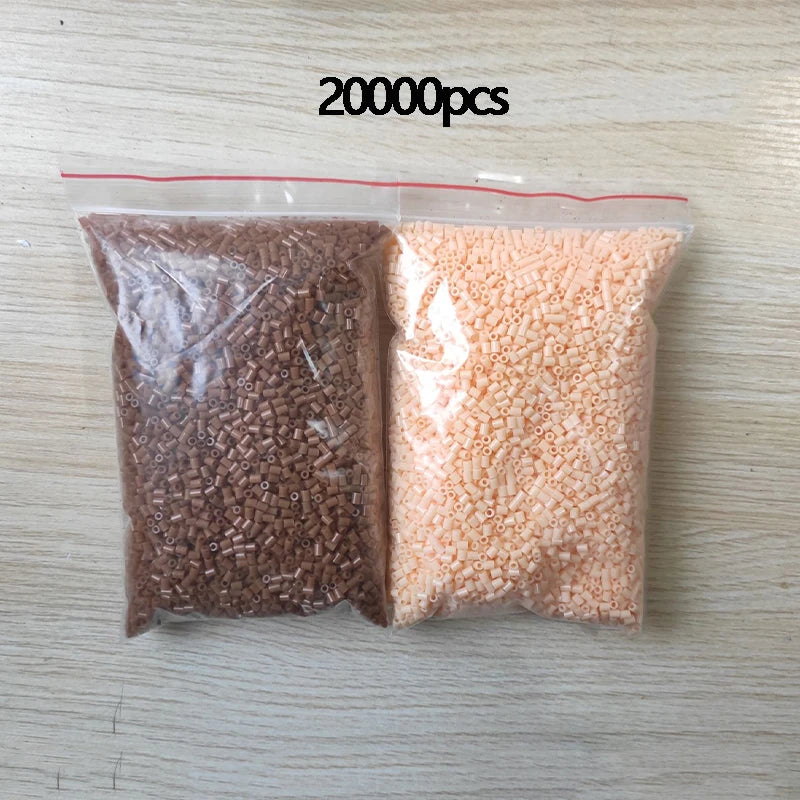 “Creative Perler Beads Kit – 2.6mm Hama Beads 24/72 Colors for DIY Crafts & 3D Art”