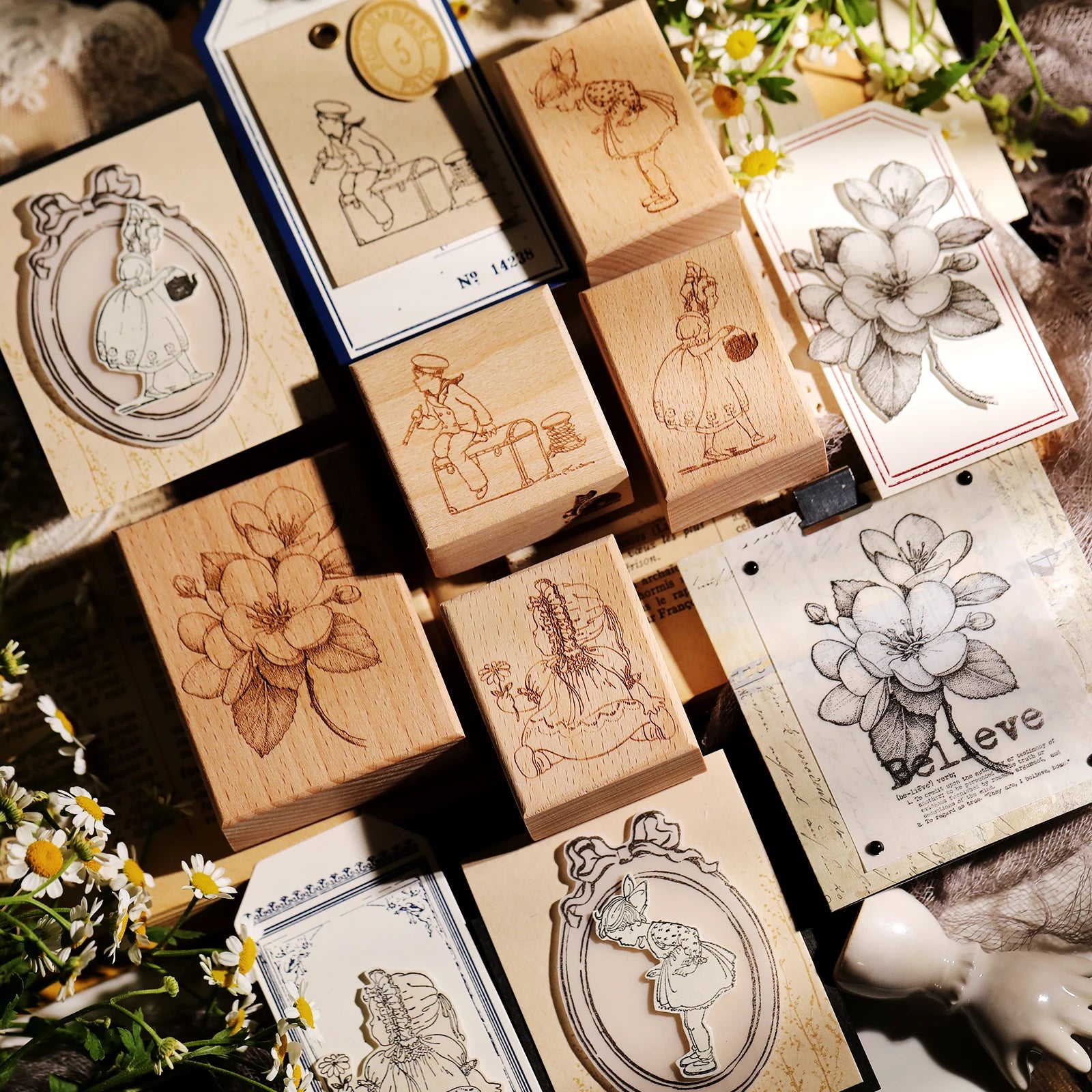 Vintage Flower & Bear Wooden Rubber Stamp – DIY Scrapbooking & Card Making