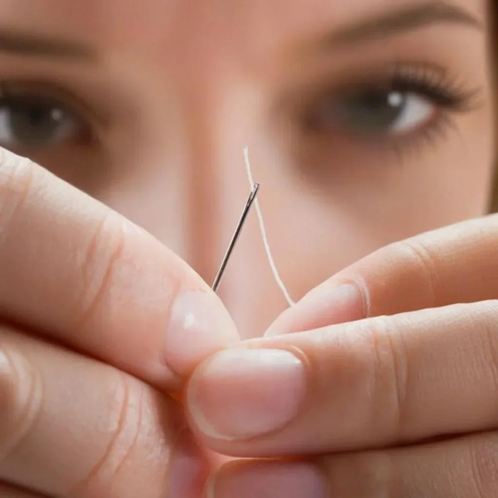 2 In 1 Needle Threader and Seam Ripper Tool