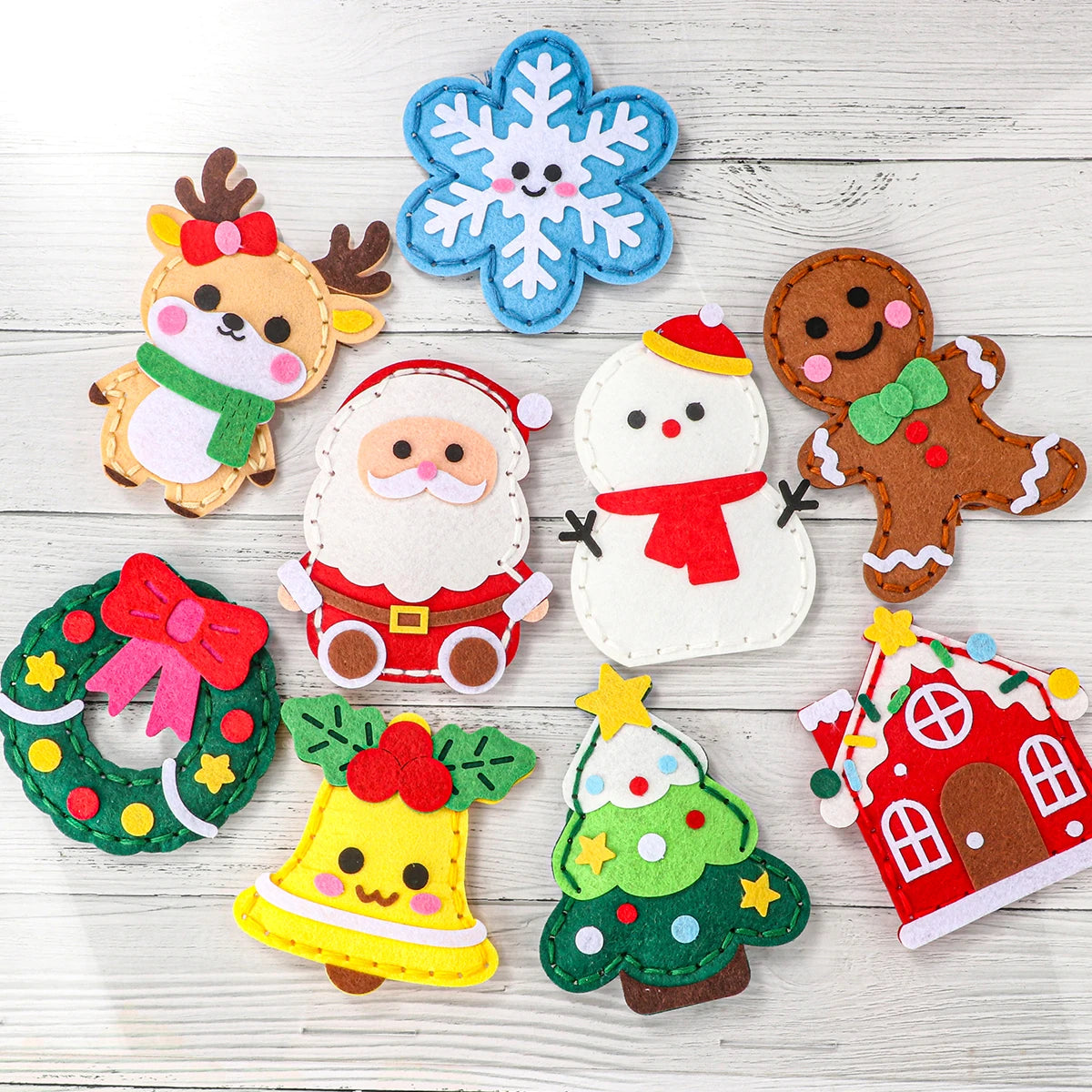 9-Piece DIY Christmas Sewing Kit – Beginner-Friendly Ornaments