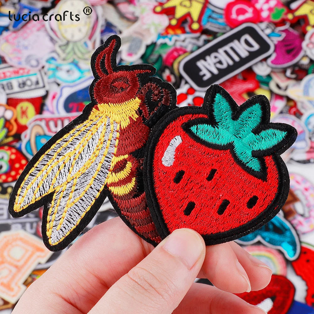 Random Mix Embroidered Iron-On Patches – DIY Clothing & Jeans Applique