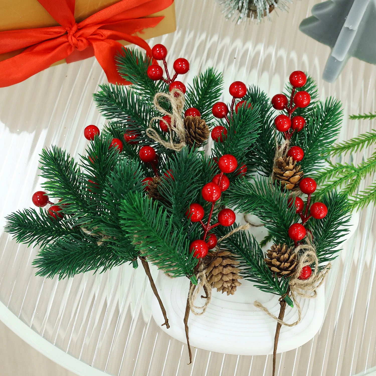 Christmas Pine & Red Berry Branches – Artificial Pine Needle Stems for DIY Wreaths & Décor (1/30PCS)