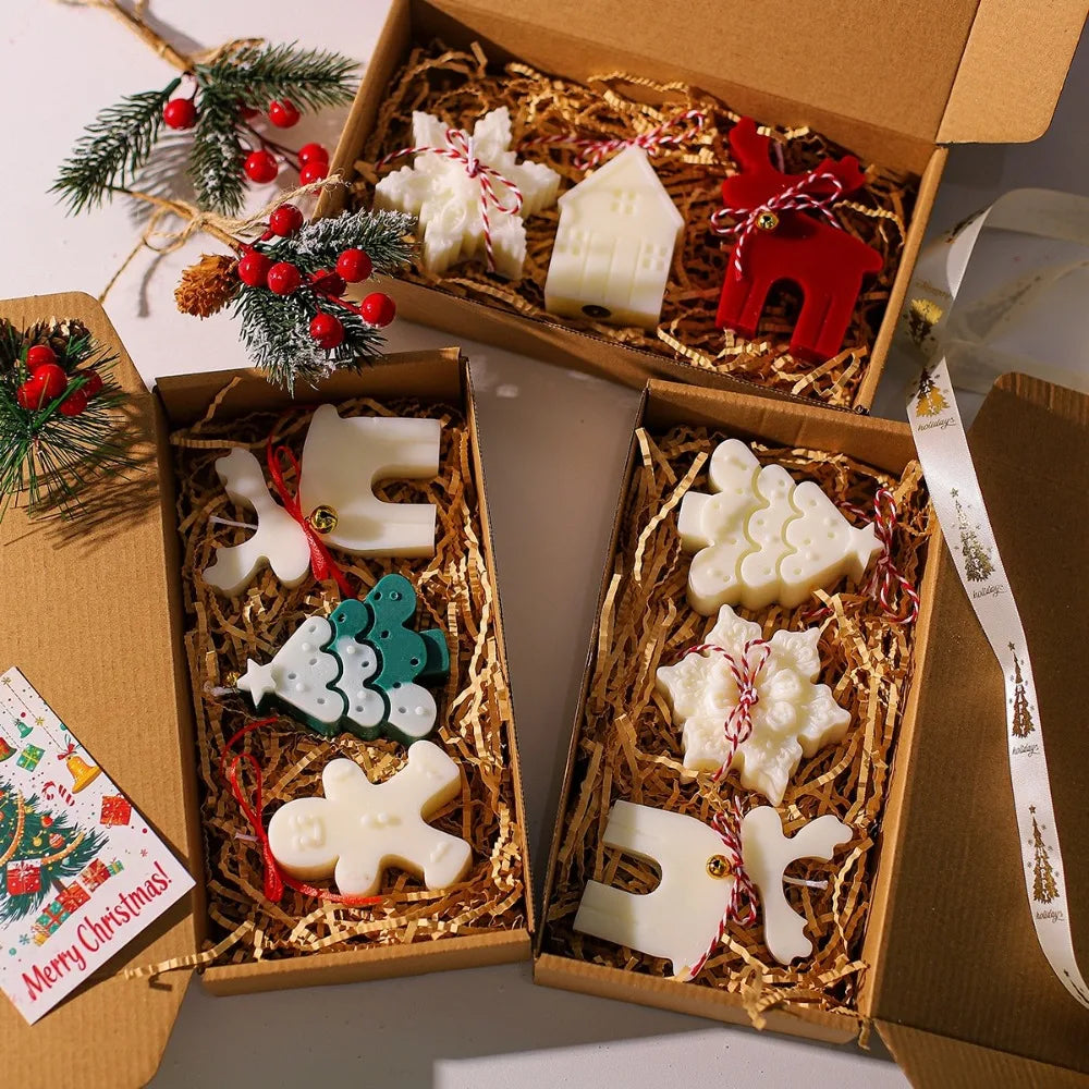 🕯️ 3PCS Gingerbread Man, Elk, Pine & Snowflake Scented Candle Silicone Mold – DIY Winter Home Decor & Handmade Christmas Gifts