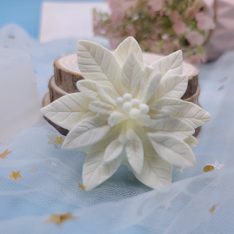 Christmas Flower Candle Mold – DIY Silicone Mold for Cake, Soap & Aromatherapy Crafts