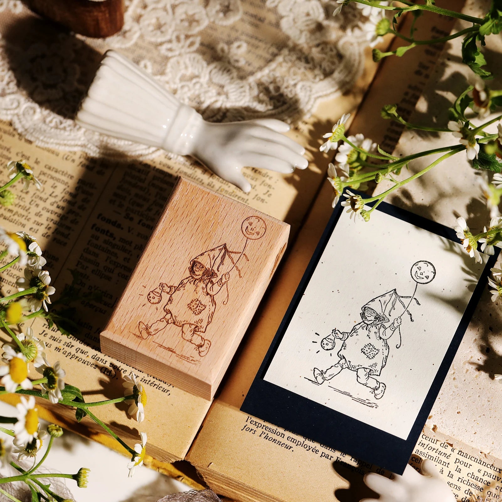 Vintage Flower & Bear Wooden Rubber Stamp – DIY Scrapbooking & Card Making