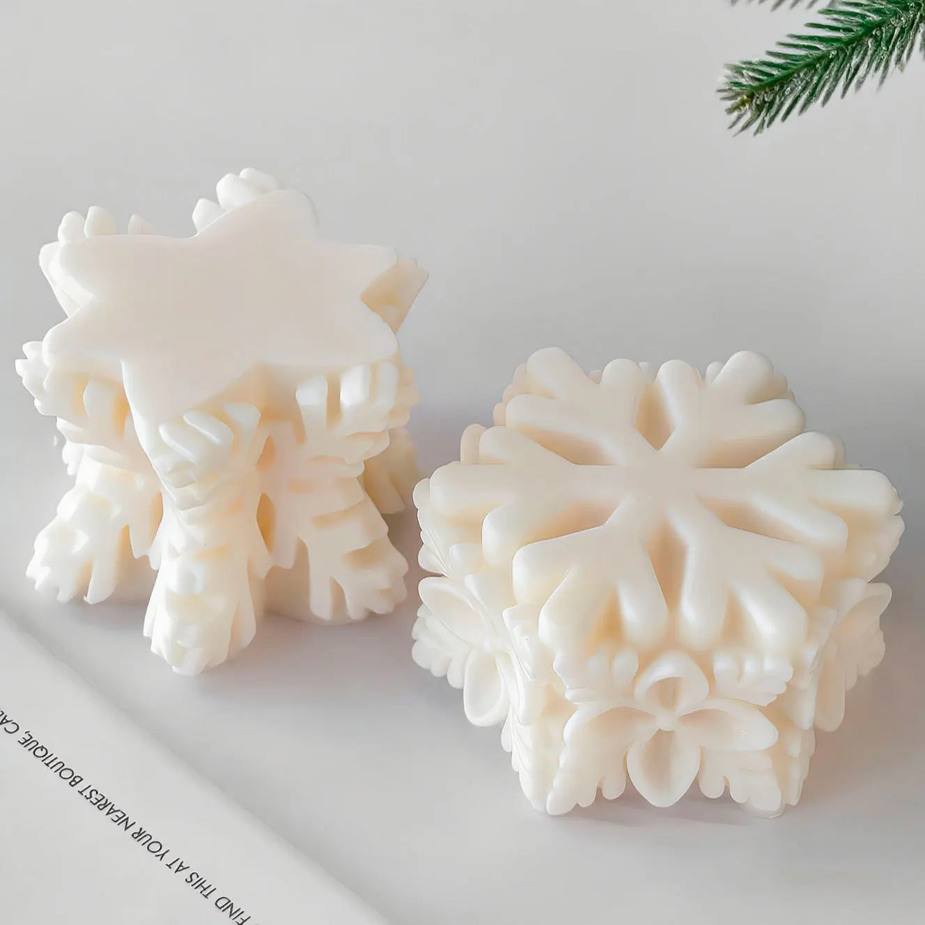 ❄️ Christmas Snowflake Pillar Candle Silicone Mold – DIY Candle, Soap & Chocolate Craft Mould