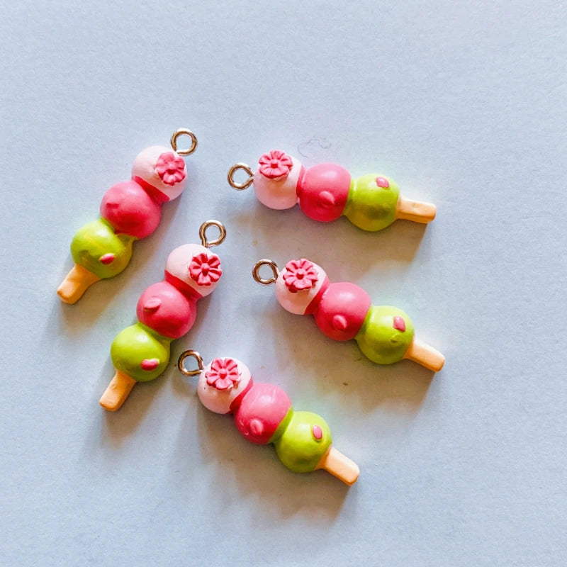 Cat Bread Flower Resin Charms – 10PCS DIY Pendants for Jewelry & Crafts