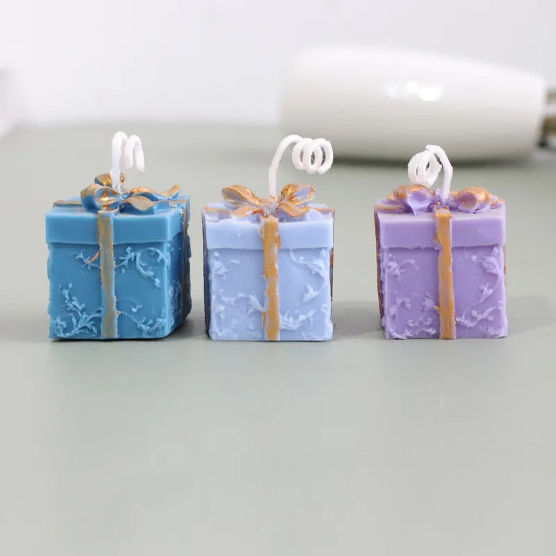 Christmas Bow Gift Box Candle Mold – Silicone Mold for DIY Candles & Plaster Crafts