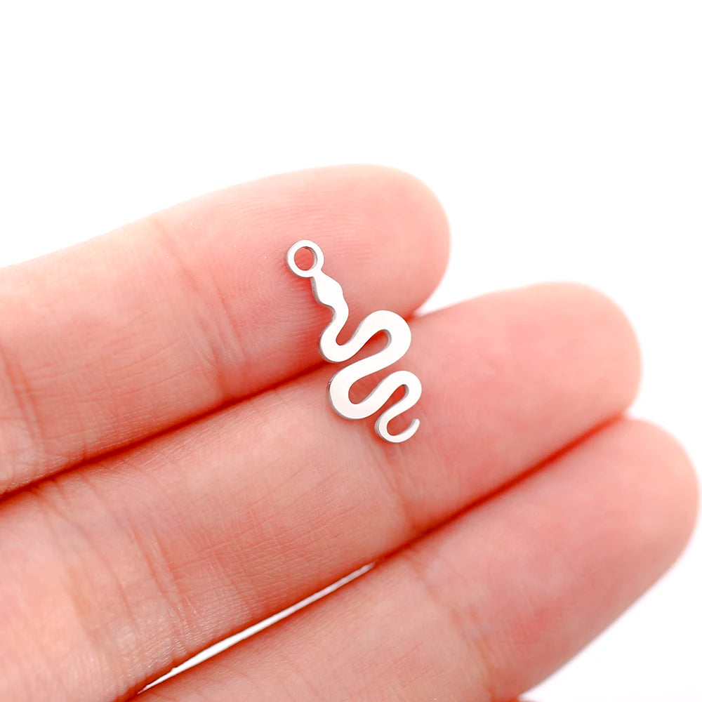 Mixed Animal Charms Set – Stainless Steel Bee, Butterfly, Owl & Heart Pendants (5PCS)