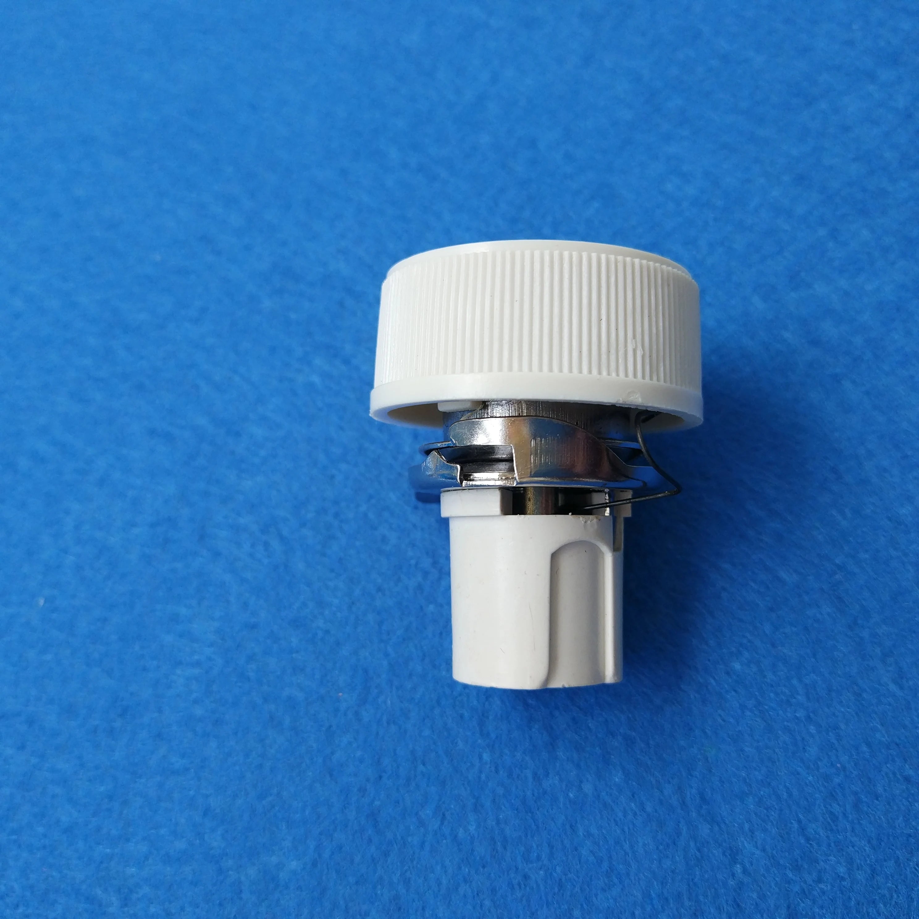 ACME Household Sewing Machine – 26 Stitches, Heavy-Duty Metal Frame