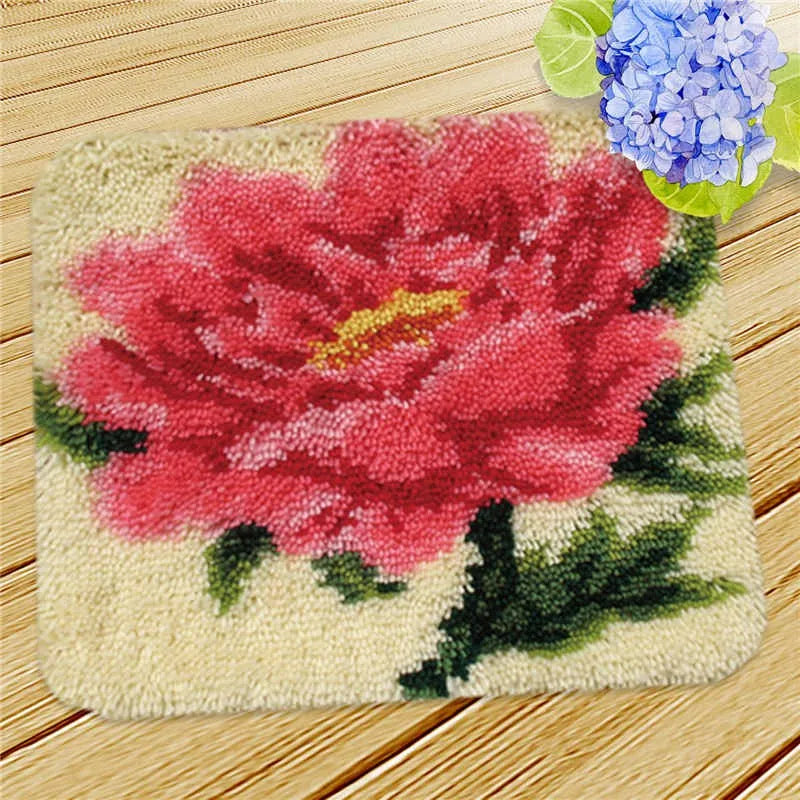 Flower Latch Hook Kit – DIY Embroidery Rug & Pillow Craft Set