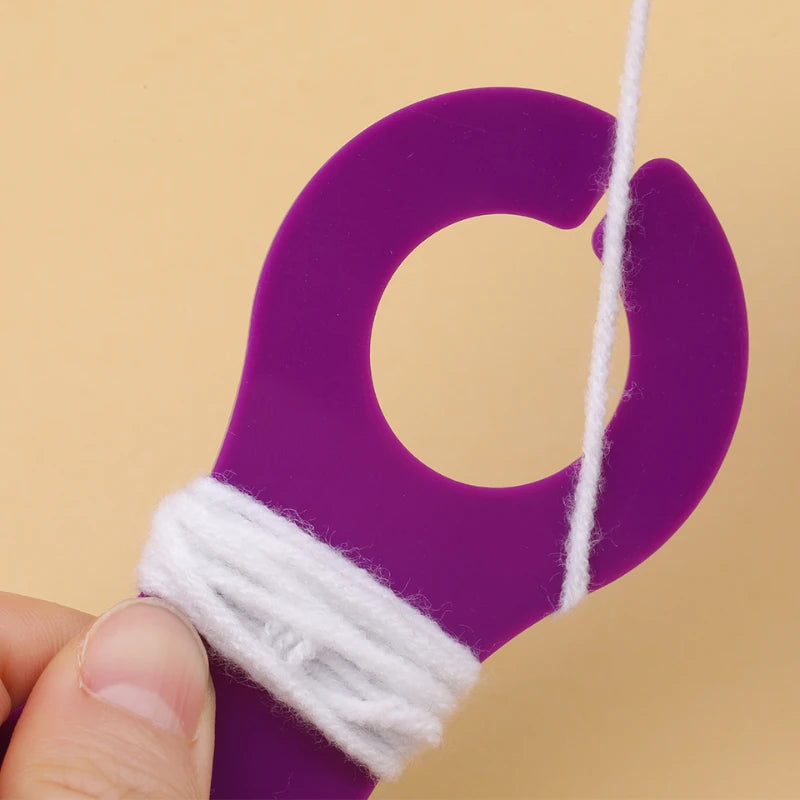 Crochet Kit for Beginners – Ergonomic Hook Set with Needles, Stitch Markers & Case