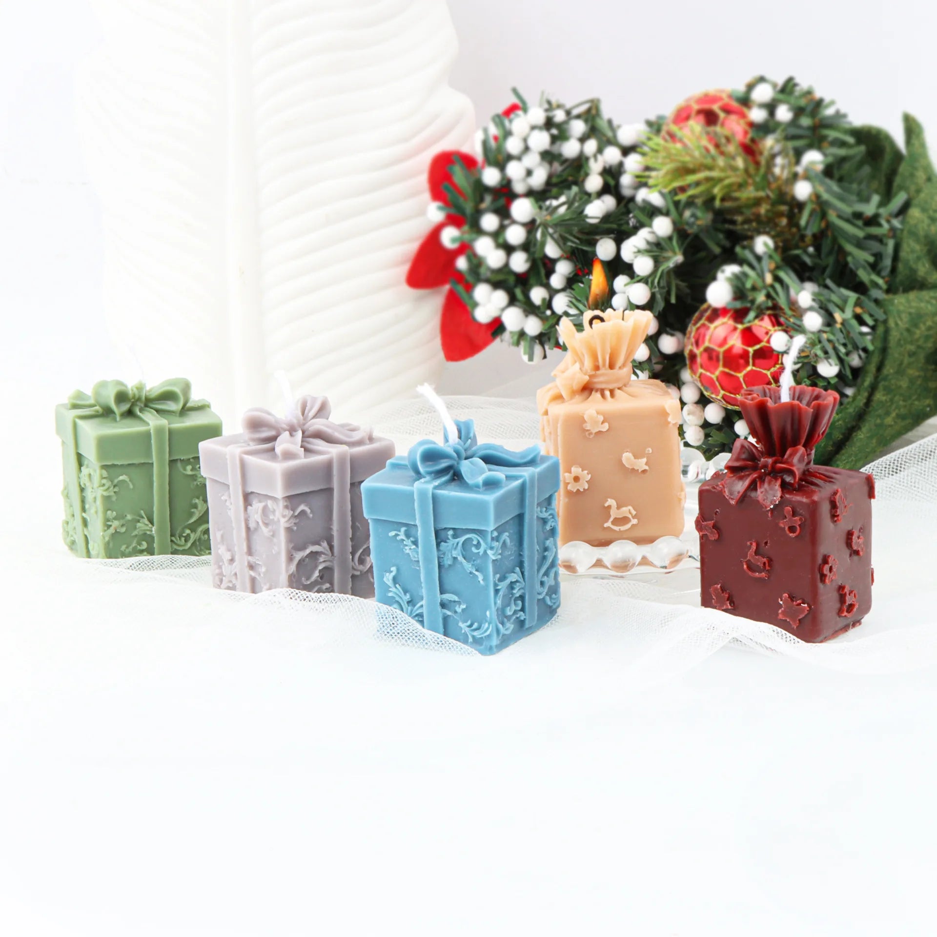 Christmas Bow Gift Box Candle Mold – Silicone Mold for DIY Candles & Plaster Crafts